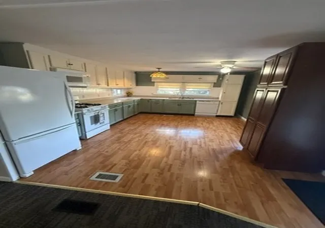 Photo 3 of Manufactured home for sale at 6 Willow Cir, Brimfield, MA 01010 | MLS# 73572274 | Listing updated on 2026-09-05