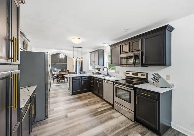 Photo 3 of Single family home for sale at 128 Baldwin St, Leicester, MA 01524 | MLS# 73580662 | Listing updated on 2026-09-30