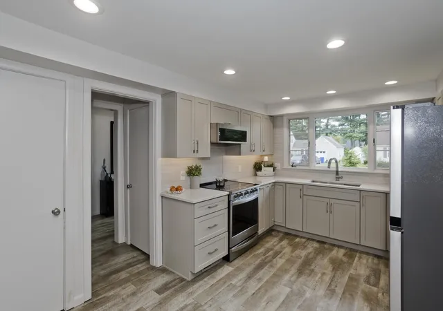 Photo 3 of Sale Pending at 63 Pine Acre Rd, Springfield, MA 01129 | MLS# 73570371 | Listing updated on 2026-09-07