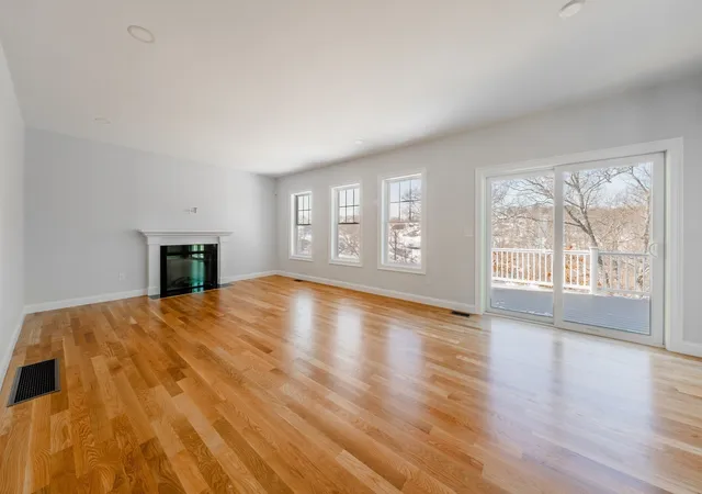 Photo 3 of Single family home for sale at 33 Strongwater Dr, Salem, MA 01970 | MLS# 73574917 | Listing updated on 2026-09-14