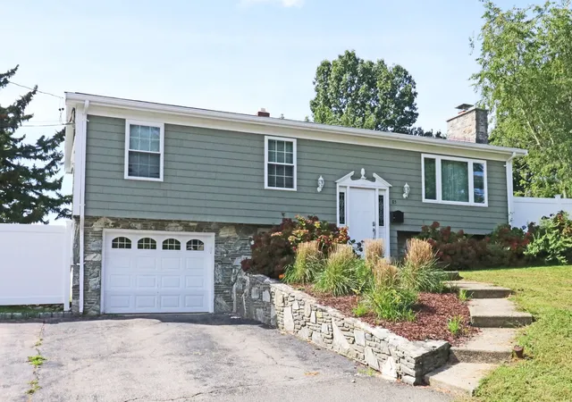 Photo 3 of Sale Pending at 85 Forsyth Ave, Somerset, MA 02726 | MLS# 73572842 | Listing updated on 2026-10-07