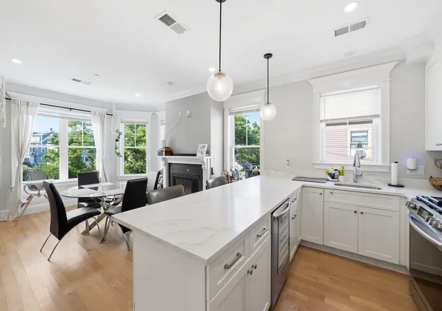 Listing Photo 4 - Condo for sale in building located at 109 Ellington St, Boston, MA 02121 - Unit #2
