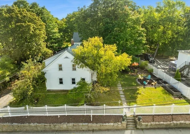 Photo 3 of Single family home for sale at 24 School St, Walpole, MA 02081 | MLS# 73582373 | Listing updated on 2026-10-15
