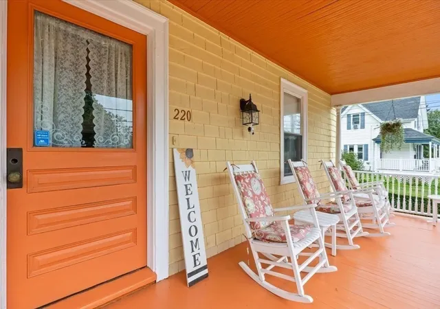 Photo 4 of Single family home for sale at 220 Smith St, North Attleboro, MA 02760 | MLS# 73573939 | Listing updated on 2026-09-13