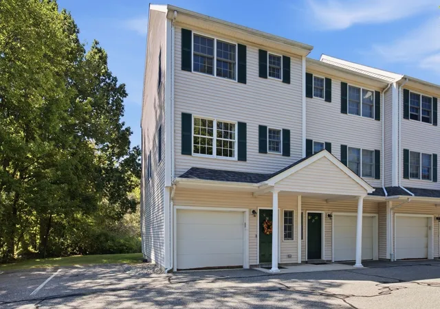 Photo 1 of Condo for sale at 252 Albion St #24, Wakefield, MA 01880 | MLS# 73573647 | Listing updated on 2026-09-15