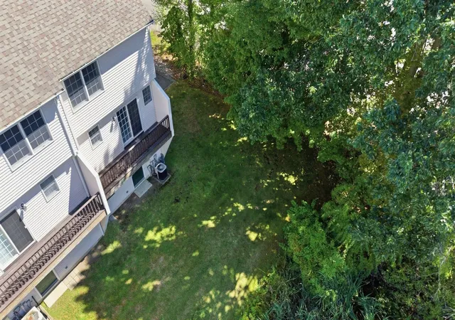 Photo 3 of Condo for sale at 252 Albion St #24, Wakefield, MA 01880 | MLS# 73573647 | Listing updated on 2026-09-15