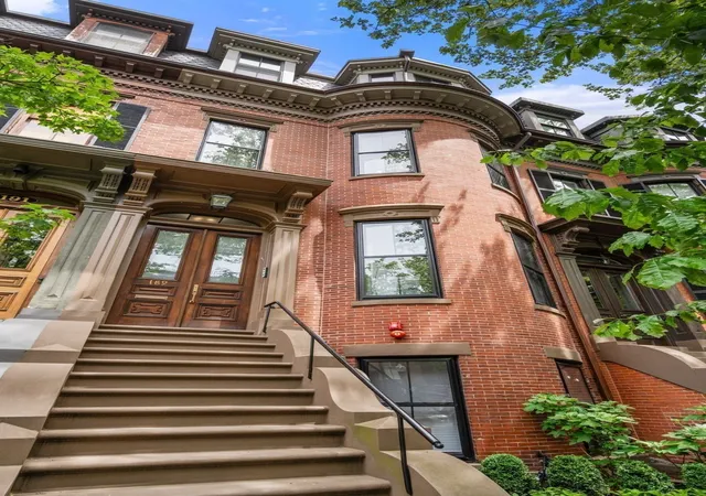 Single family home for sale at 189 W Brookline St, Boston, MA 02118 | MLS# 73574746