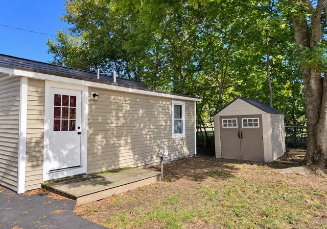 Photo 2 of Single family home for sale at 7 Myers St, Uxbridge, MA 01569 | MLS# 73586506 | Listing updated on 2026-10-09