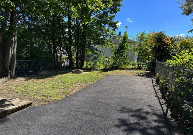 Photo 3 of Single family home for sale at 7 Myers St, Uxbridge, MA 01569 | MLS# 73586506 | Listing updated on 2026-10-09