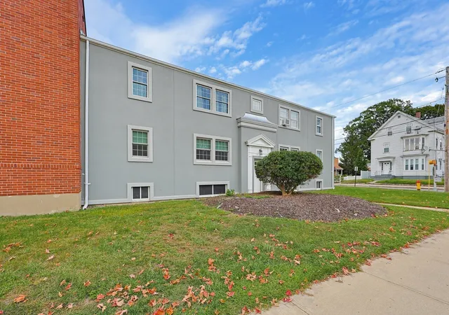Photo 3 of Condo for sale at 180 S Main St #21, Attleboro, MA 02703 | MLS# 73572477 | Listing updated on 2026-09-17