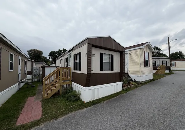 Photo 1 of Manufactured home for sale at 557 Sw Cutoff #117, Worcester, MA 01607 | MLS# 73579362 | Listing updated on 2026-09-21
