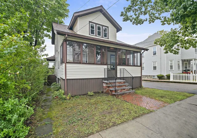 Photo 3 of Single family home for sale at 209 Highland Ave, Quincy, MA 02170 | MLS# 73584918 | Listing updated on 2026-10-07