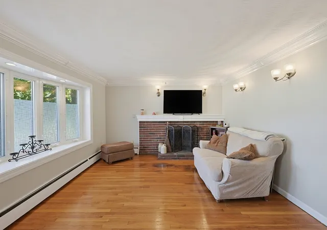 Photo 2 of Single family home for sale at 122 Westview Dr, Norwood, MA 02062 | MLS# 73575954 | Listing updated on 2026-09-19