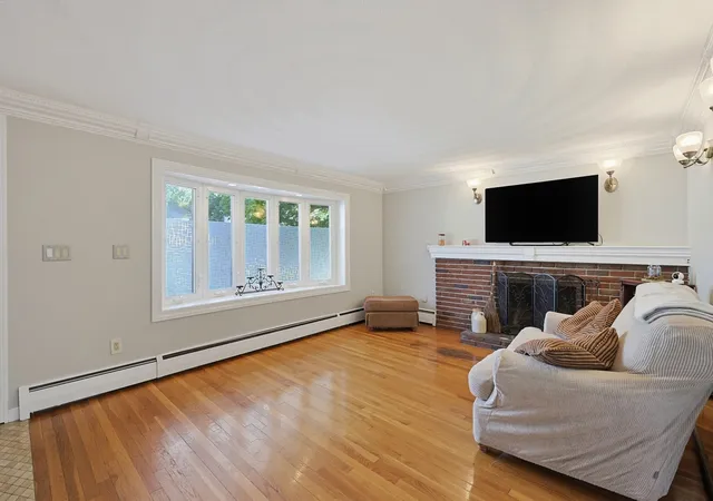 Photo 3 of Single family home for sale at 122 Westview Dr, Norwood, MA 02062 | MLS# 73575954 | Listing updated on 2026-09-19