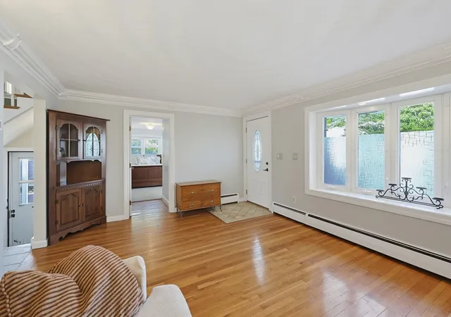 Photo 3 of Single family home for sale at 122 Westview Dr, Norwood, MA 02062 | MLS# 73575954 | Listing updated on 2026-09-19