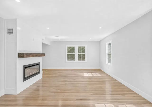Photo 3 of Single family home for sale at 210 Summer St, Arlington, MA 02474 | MLS# 73572703 | Listing updated on 2026-09-16