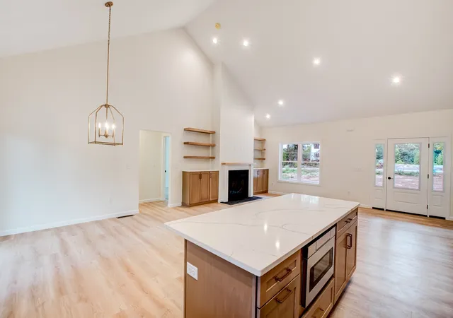 Photo 4 of Single family home for sale at 190 Petersham Rd, Phillipston, MA 01331 | MLS# 73574283 | Listing updated on 2026-09-13