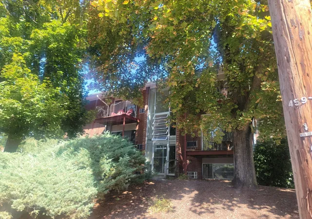 Photo 2 of Condo for sale at 9 Longwood Dr #4, Andover, MA 01810 | MLS# 73580753 | Listing updated on 2026-10-28