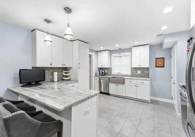 Photo 3 of Single family home for sale at 17 Bicknell Rd, North Weymouth, MA 02191 | MLS# 73577005 | Listing updated on 2026-10-11