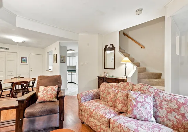 Photo 4 of Sale Pending at 26 School St #204, Hull, MA 02045 | MLS# 73570423 | Listing updated on 2026-09-29