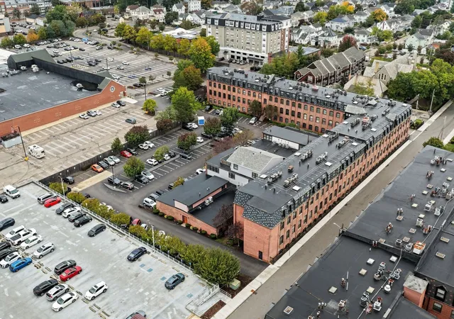 Listing Photo 4 - Condo for sale in building located at 21 Linden St, Quincy, MA 02170 - Unit #301