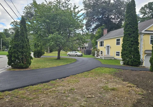 Photo 2 of Single family home for sale at 1 Stuart St, Wilmington, MA 01887 | MLS# 73575752 | Listing updated on 2026-09-18