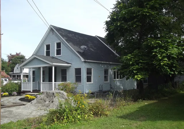 Photo 1 of Single family home for sale at 27 Elizabeth St, Lunenburg, MA 01462 | MLS# 73583587 | Listing updated on 2026-10-27