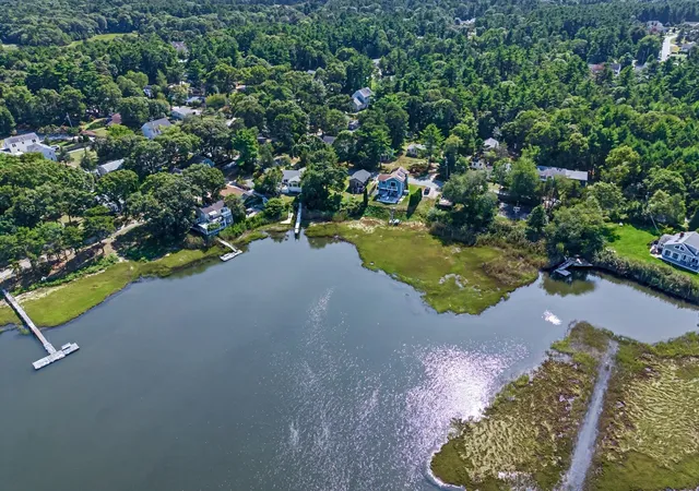 Photo 1 of Single family home for sale at 28 Arlington Rd, Wareham, MA 02571 | MLS# 73581365 | Listing updated on 2026-10-28