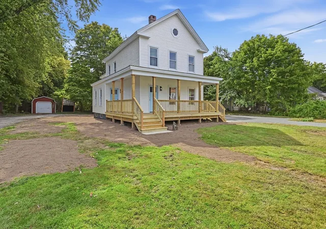 Listing Photo 2 - Condo for sale in building located at 74 S Maple St, Westfield, MA 01085