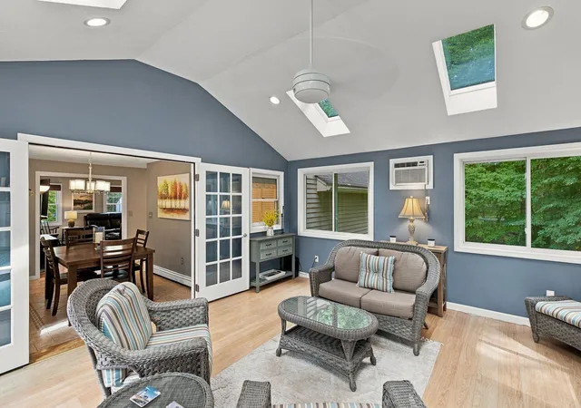 Photo 3 of Single family home for sale at 7 Doucette Dr, Marlborough, MA 01752 | MLS# 73576069 | Listing updated on 2026-09-15