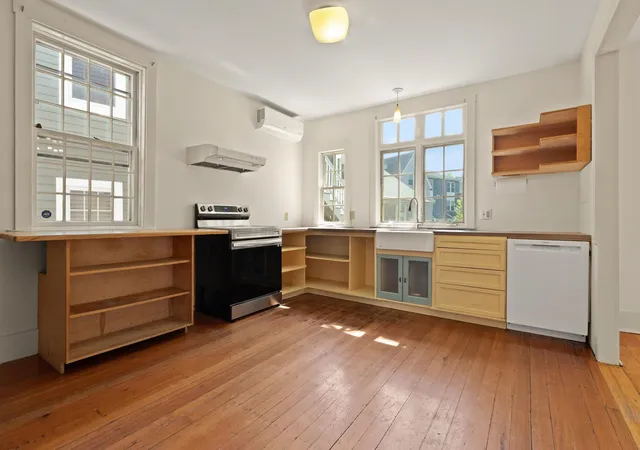 Photo 3 of Sale Pending at 131 Carolina Ave, Jamaica Plain, MA 02130 | MLS# 73572117 | Listing updated on 2026-09-07