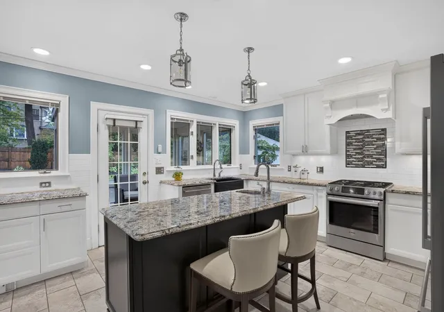 Photo 3 of Sale Pending at 14 Houston St, West Roxbury, MA 02132 | MLS# 73584668 | Listing updated on 2026-10-10