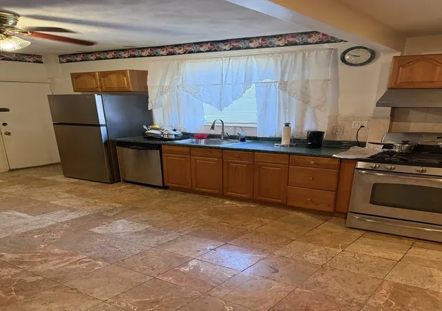 Photo 3 of Single family home for sale at 372 Huntington Ave, Hyde Park, MA 02136 | MLS# 73589524 | Listing updated on 2026-10-12