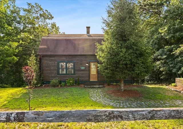 Photo 3 of Single family home for sale at 13 Skylark Ave, Plymouth, MA 02360 | MLS# 73572555 | Listing updated on 2026-09-13