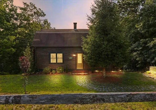 Photo 3 of Single family home for sale at 13 Skylark Ave, Plymouth, MA 02360 | MLS# 73572555 | Listing updated on 2026-09-13