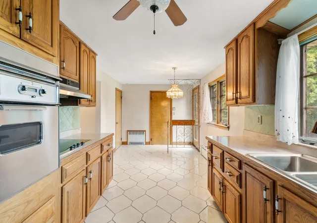 Photo 2 of Single family home for sale at 28 Richardi Ln, Braintree, MA 02184 | MLS# 73572762 | Listing updated on 2026-09-15