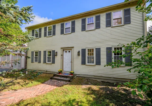 Photo 2 of Sale Pending at 31 Old Village Rd, South Chatham, MA 02659 | MLS# 73574852 | Listing updated on 2026-10-07