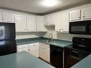 Listing Photo 2 - Condo for sale in 20 Abbey Rd located at 20 Abbey Rd, Leominster, MA 01453 - Unit #306