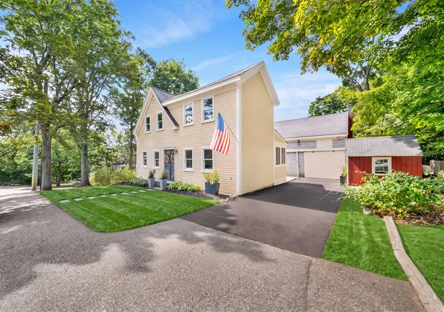 Photo 2 of Single family home for sale at 12 Peabody St, North Reading, MA 01864 | MLS# 73576151 | Listing updated on 2026-09-11