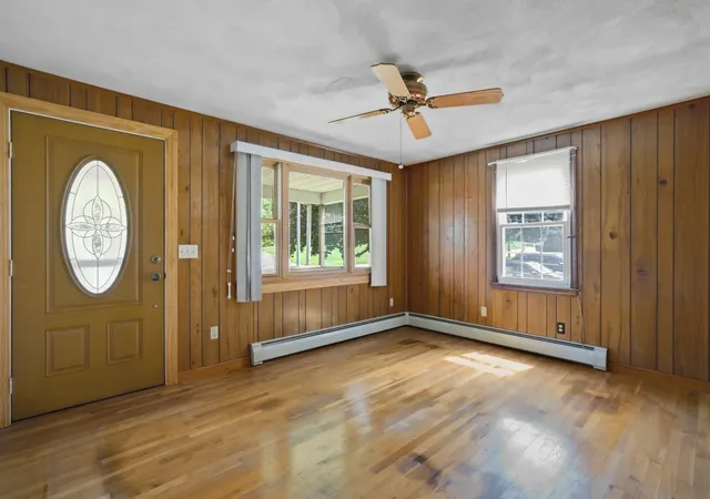 Photo 4 of Sale Pending at 127 Kenmar Dr, Somerset, MA 02726 | MLS# 73570540 | Listing updated on 2026-09-23