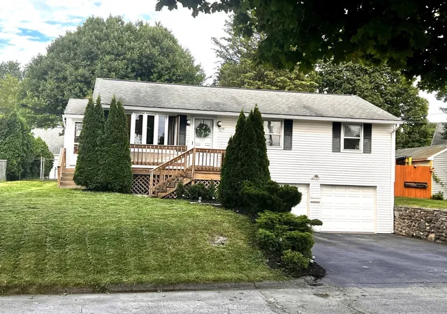 Photo 1 of Sale Pending at 25 Lodge St, Worcester, MA 01604 | MLS# 73571427 | Listing updated on 2026-10-15