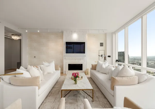 Photo 3 of Condo for sale at 1 Franklin St #4602, Boston, MA 02110 | MLS# 73575177 | Listing updated on 2026-10-03