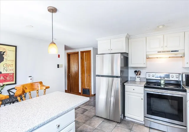 Photo 4 of Single family home for sale at 43 Crestwood Cir, Lawrence, MA 01843 | MLS# 73573894 | Listing updated on 2026-09-13