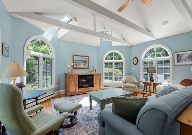 Photo 2 of Sale Pending at 11 Hillcrest Rd, Marblehead, MA 01945 | MLS# 73570372 | Listing updated on 2026-09-15