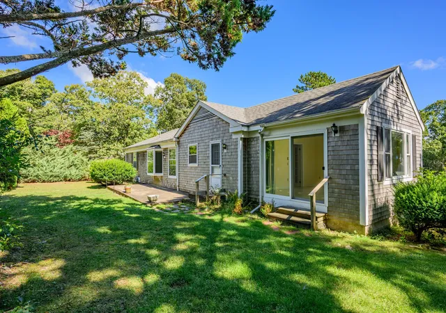 Photo 2 of Single family home for sale at 800 Riverview Dr, Chatham, MA 02633 | MLS# 73583012 | Listing updated on 2026-10-25