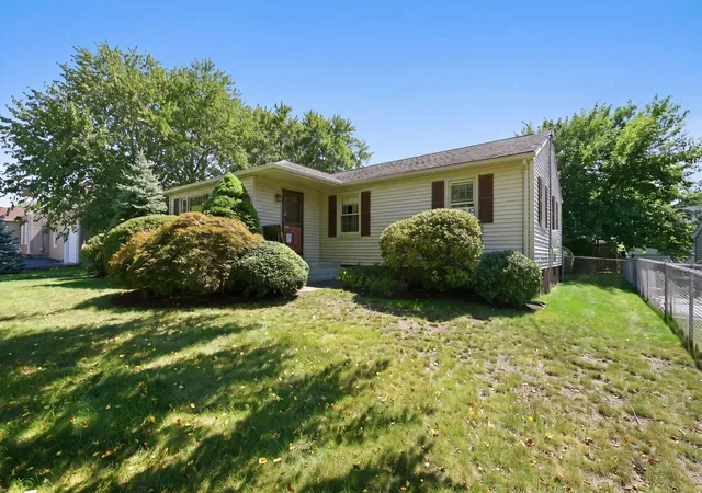 Photo 1 of Single family home for sale at 25 Gertrude St, Springfield, MA 01118 | MLS# 73572128 | Listing updated on 2026-09-11