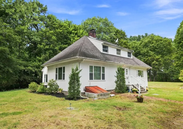 Photo 1 of Single family home for sale at 10 Pilgrim Way, East Walpole, MA 02032 | MLS# 73575006 | Listing updated on 2026-09-14