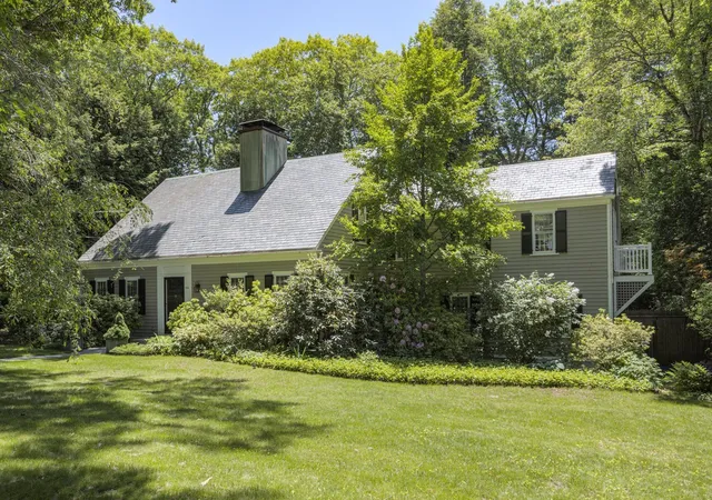 Photo 2 of Single family home for sale at 284 Woodland Rd, Chestnut Hill, MA 02467 | MLS# 73573502 | Listing updated on 2026-09-12