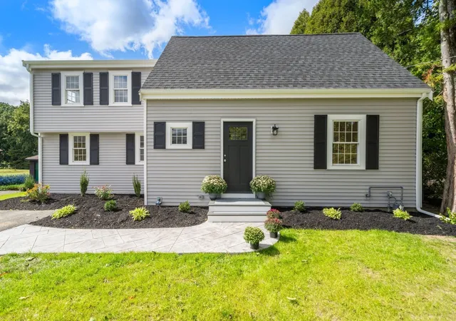 Single family home for sale at 547 Turnpike St, South Easton, MA 02375 | MLS# 73583723
