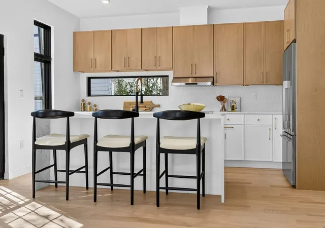 Photo 3 of Condo for sale at 15 Clyde St #R, Somerville, MA 02145 | MLS# 73588587 | Listing updated on 2026-10-12